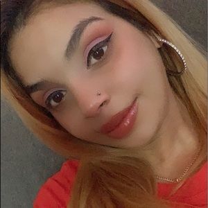 Meet your Posher, Zandra